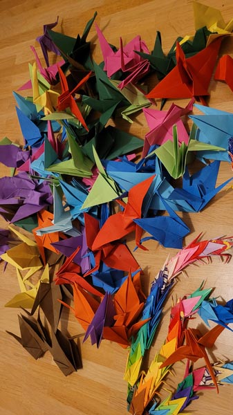 Papierkraniche aus japanischem Origami-Papier