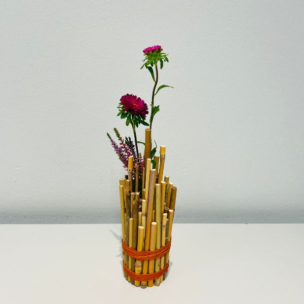 Ikebana Gesteck im Spätherbst